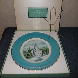 Avon 1974 Christmas Collector Plate